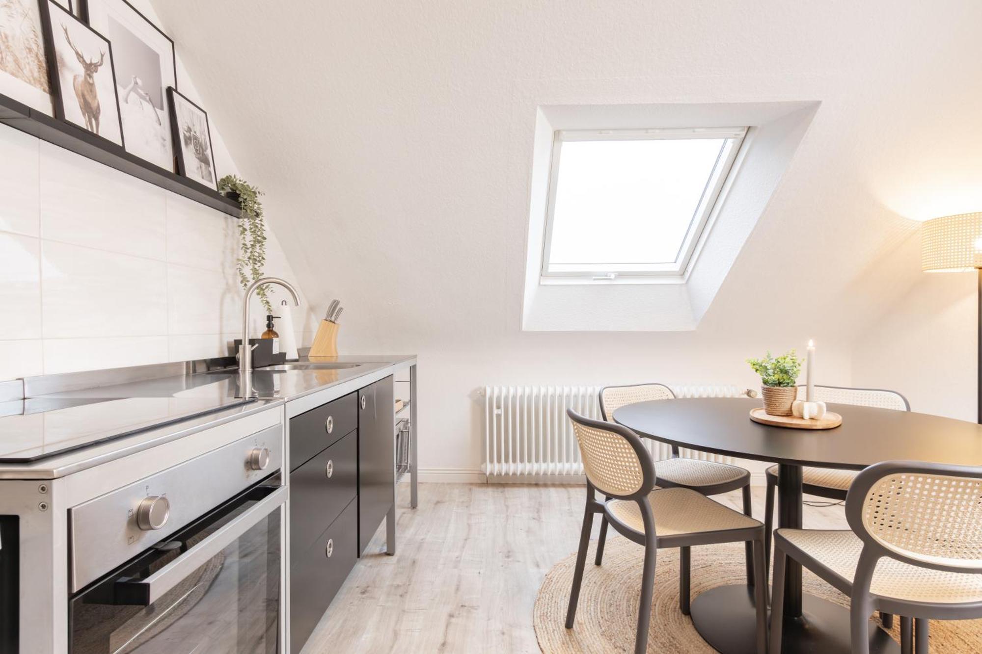Mc'Maggies Atelier Apartment เมียร์บุช ภายนอก รูปภาพ