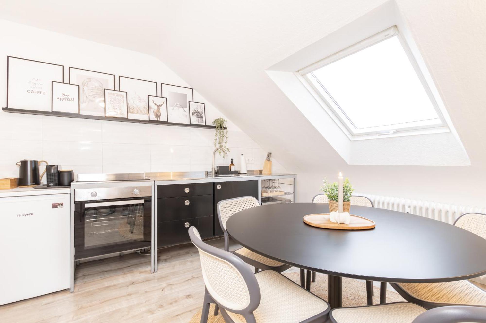 Mc'Maggies Atelier Apartment เมียร์บุช ภายนอก รูปภาพ